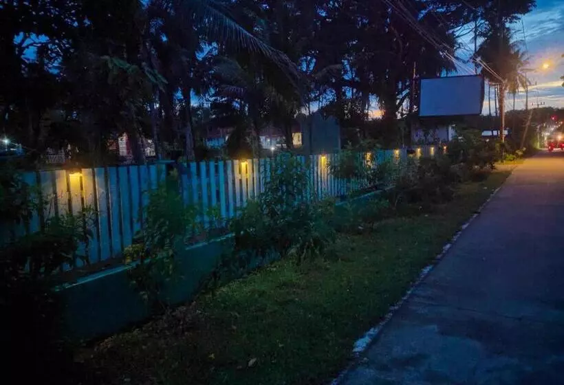 Hotelli Panasak Resort