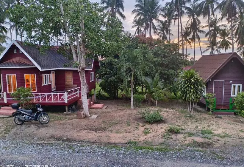 Hotelli Panasak Resort