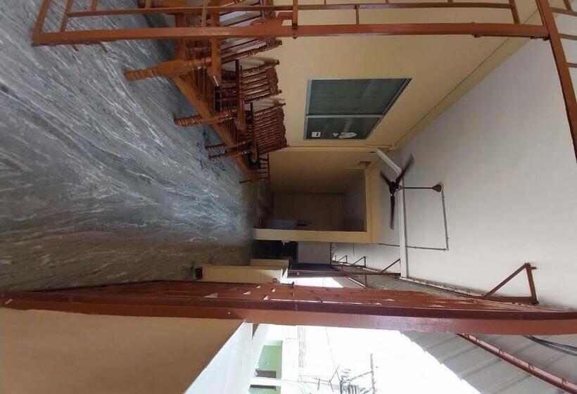 Hotel Spot On Royal Rooms Non Ac