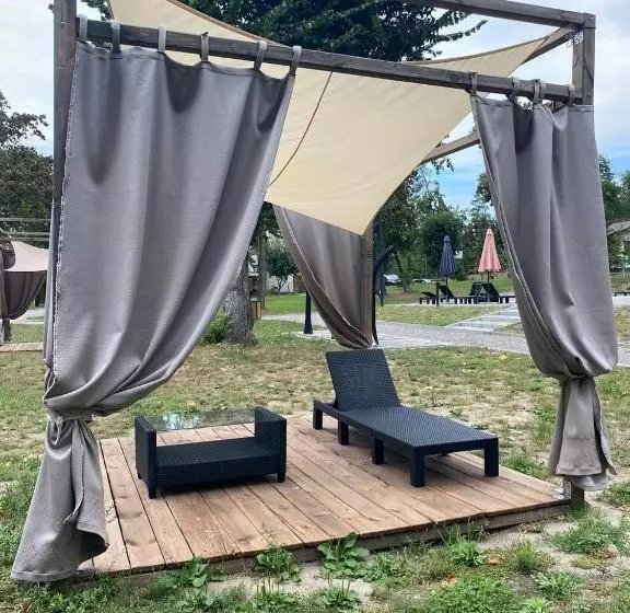 ホテル Sunrise Sokirna