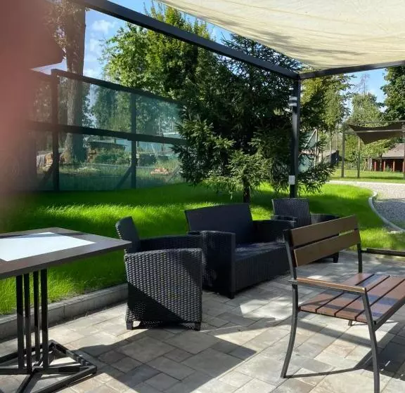 ホテル Sunrise Sokirna