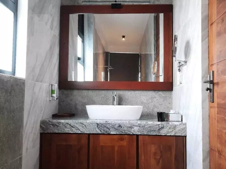 Hotelli Thimbiri Wewa Resort Wilpattu