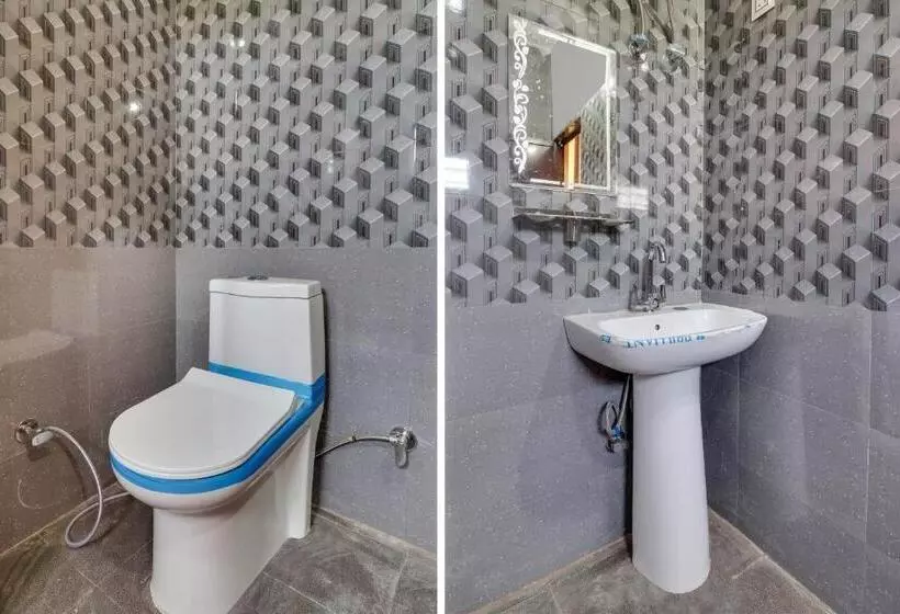 Oyo Flagship Hotel The Kailash
