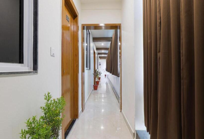 Oyo Flagship Hotel Vasundhara