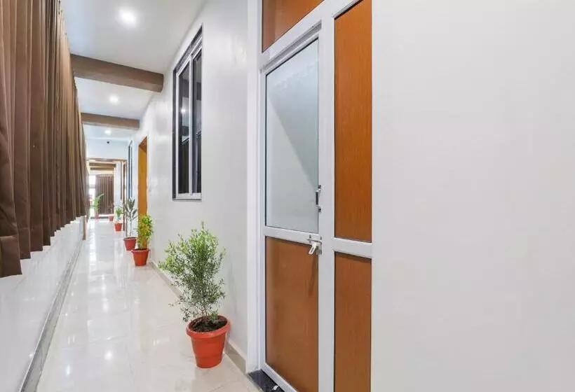 Oyo Flagship Hotel Vasundhara