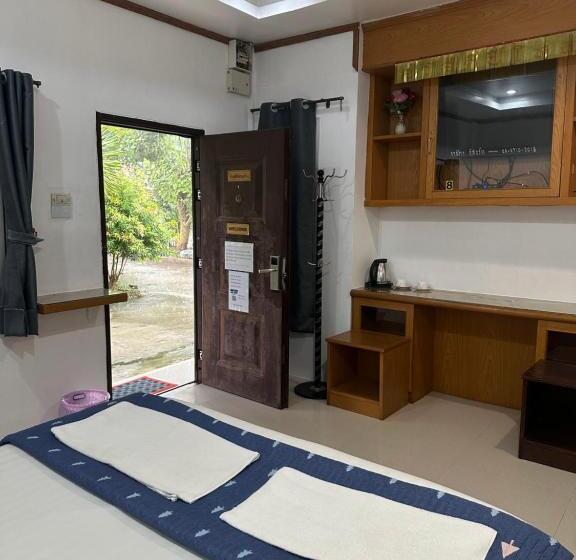 Pension โรงแรมราชิการีสอร์ท