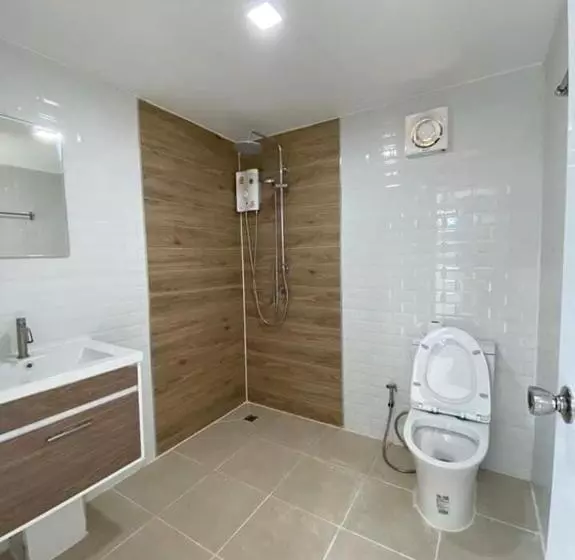 ペンション โรงแรมราชิการีสอร์ท