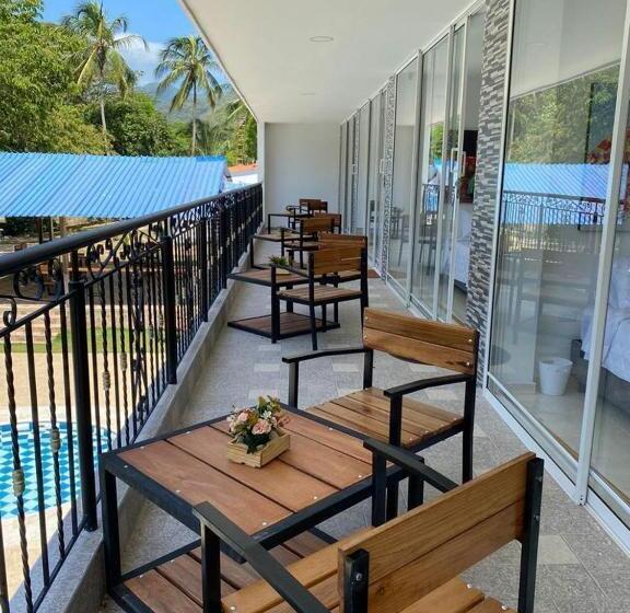 پانسیون Akuaippa Hostal Restaurant