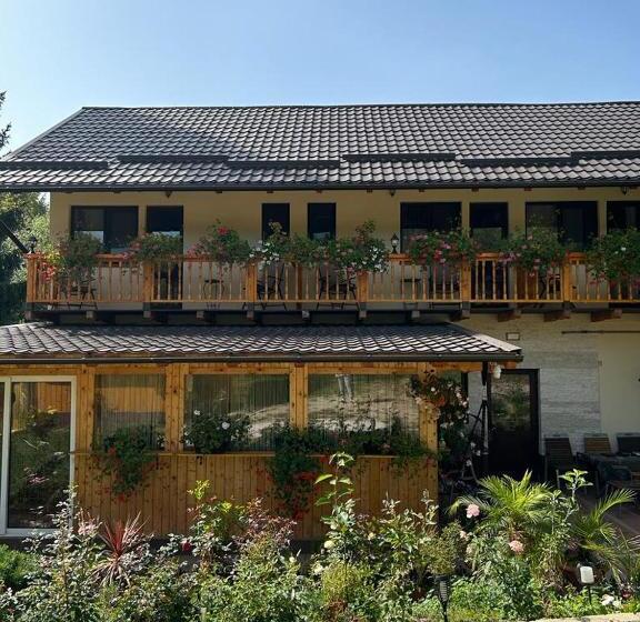 پانسیون Casa Armonia