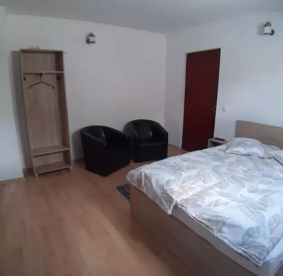 پانسیون Casa Nuria