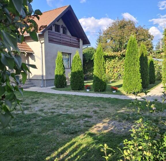 پانسیون Casa Nuria