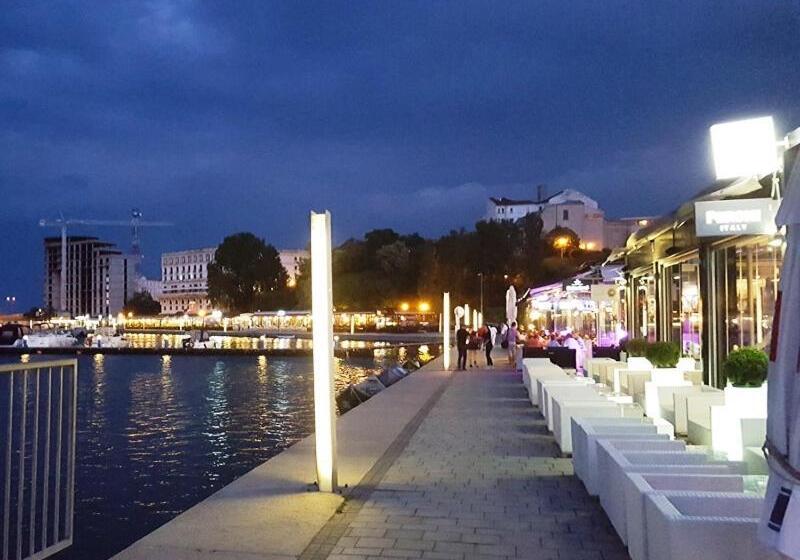 פנסיון Neversea Black Sea