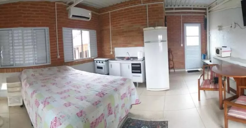 ペンション Quarto Aconchegante Barão Geraldo