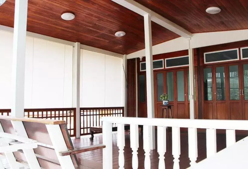 ペンション Room In Guest Room   Baan Khunphiphit Homestay No2229