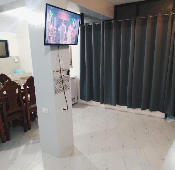 Rendezvous Beach Resort   Cabongaoan