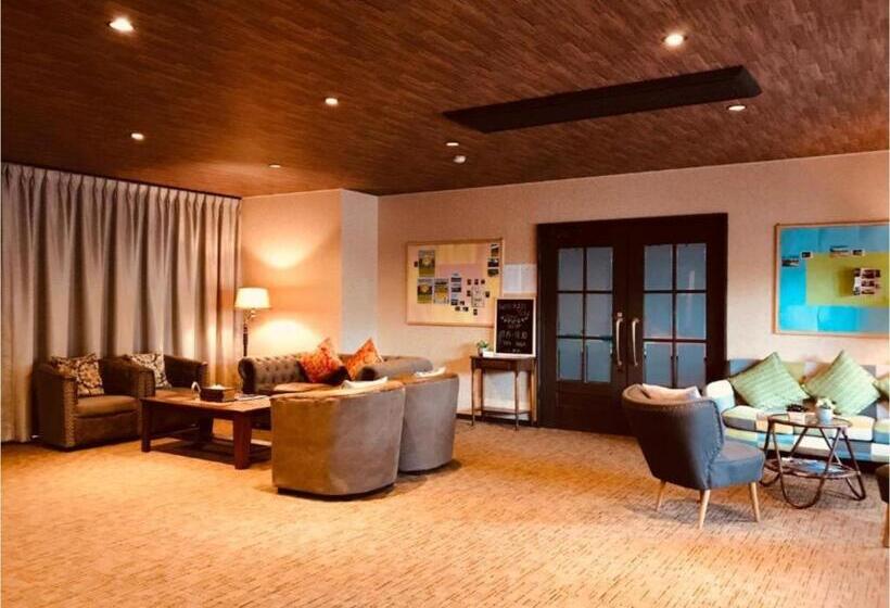 Shakespeare Hotel Vacation Stay 74095v