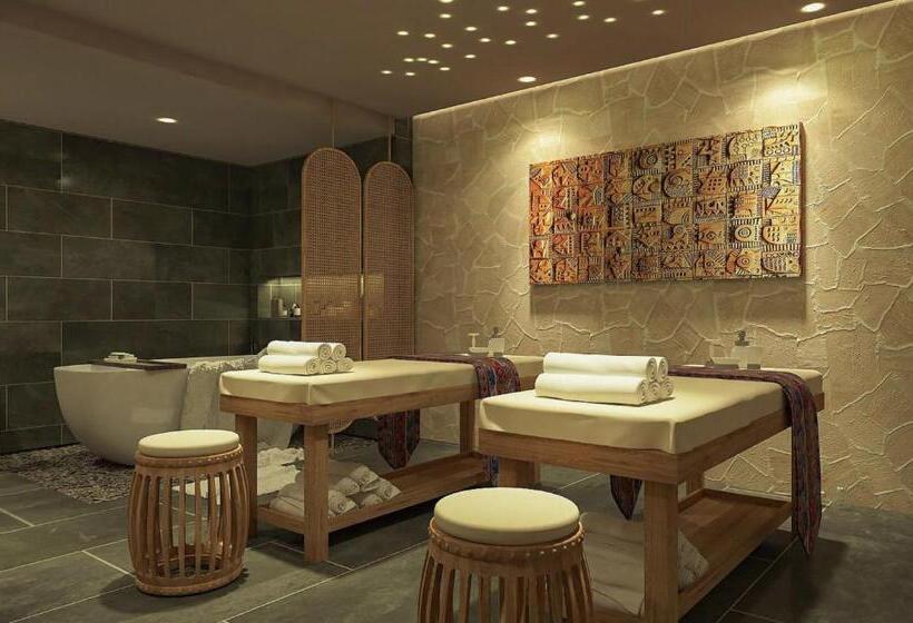 Amina Lantana Hoi An Hotel & Spa