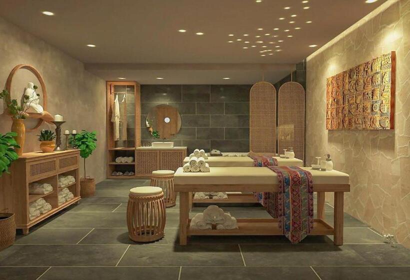 Amina Lantana Hoi An Hotel & Spa