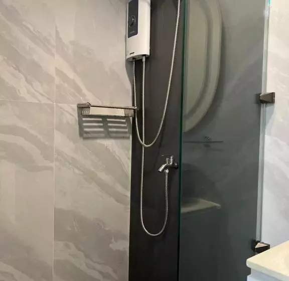 Chic, Modern , Minimalist Design At The Loop Condo Tower