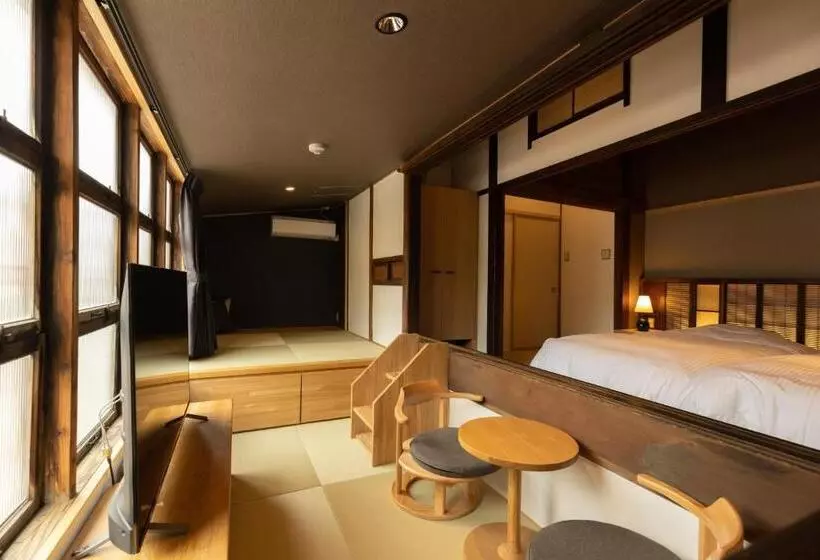 Classic ＆ Modern Self Styled Hotel 番場おおそね