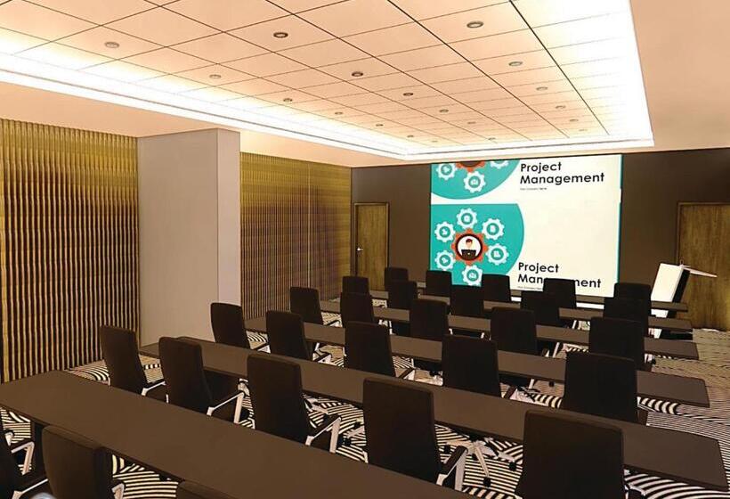 Coastlands Skye Hotel, Ridgeside, Umhlanga