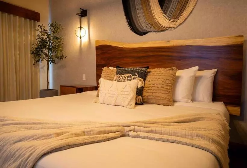 Emmalu Hotel Boutique