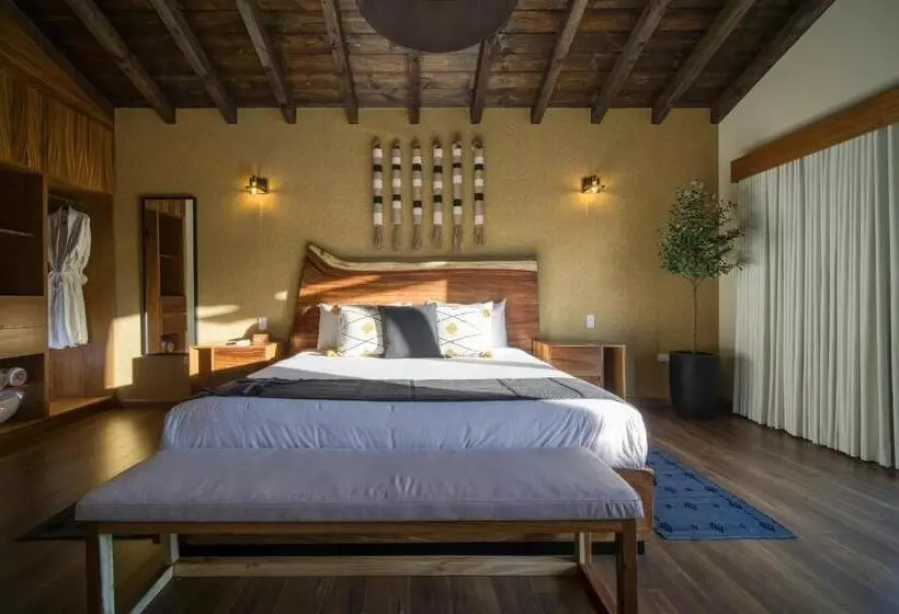 Emmalu Hotel Boutique