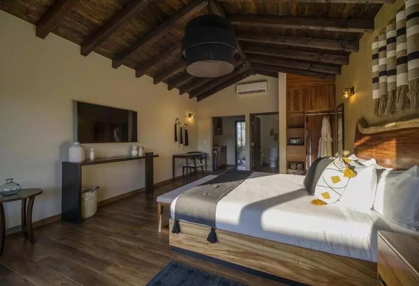 Emmalu Hotel Boutique