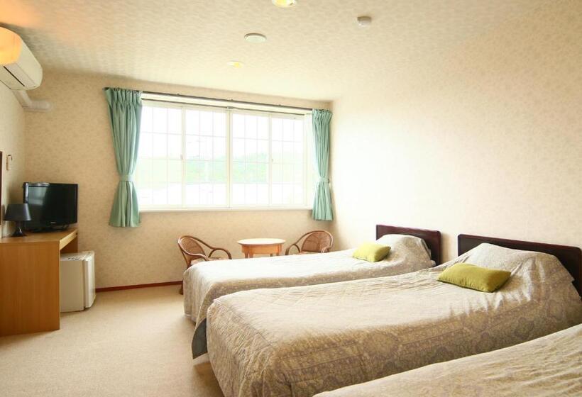 فندق ペンション青い風