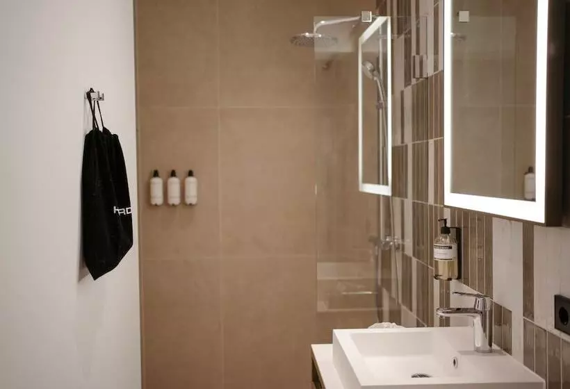 ホテル By Friso Den Haag   Scheveningen