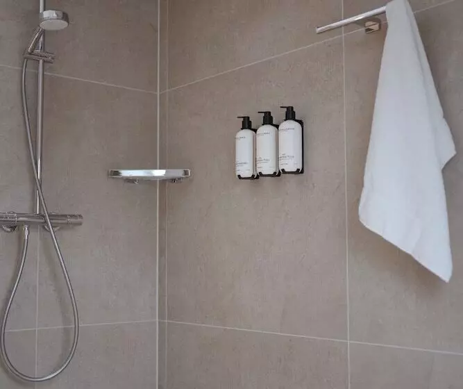 ホテル By Friso Den Haag   Scheveningen