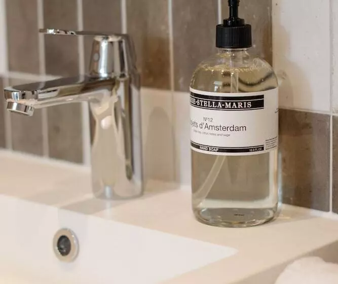 ホテル By Friso Den Haag   Scheveningen