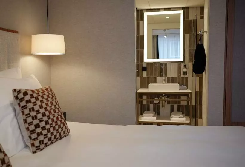 ホテル By Friso Den Haag   Scheveningen