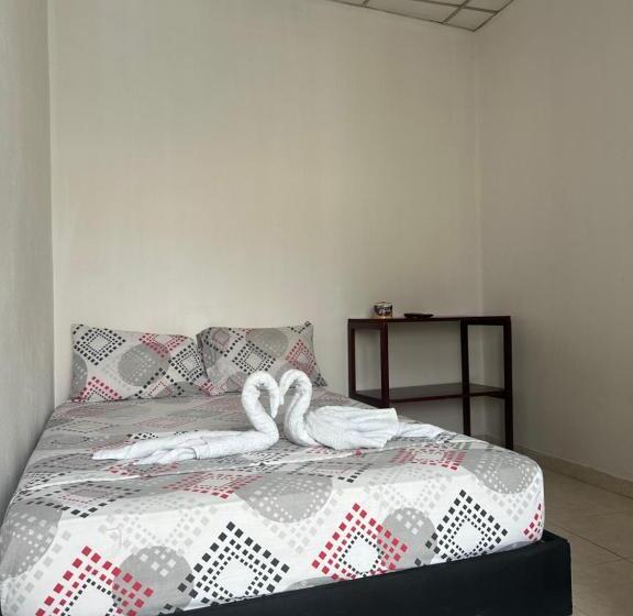 هتل کپسول El Descanso