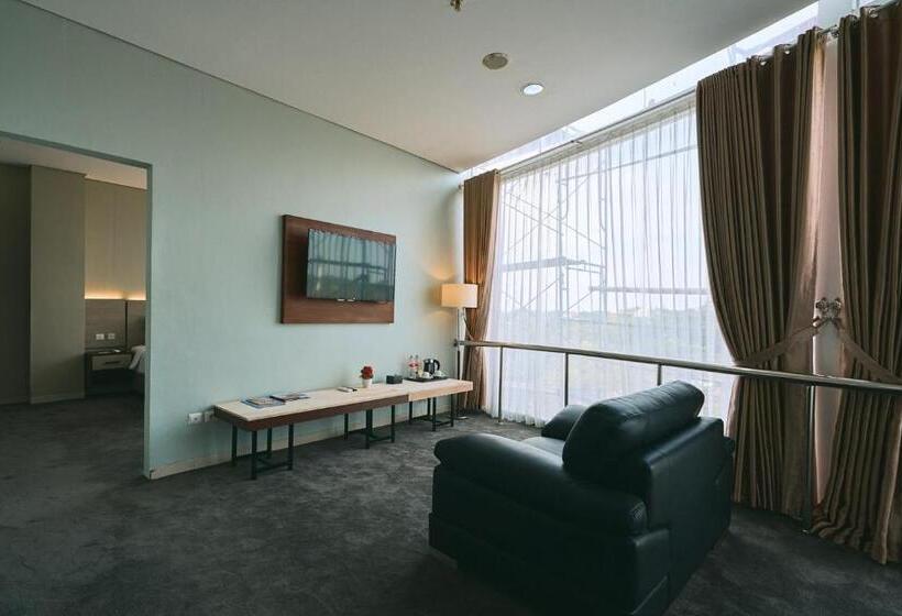 בית מלון כפרי Horison Tc Upi Serang