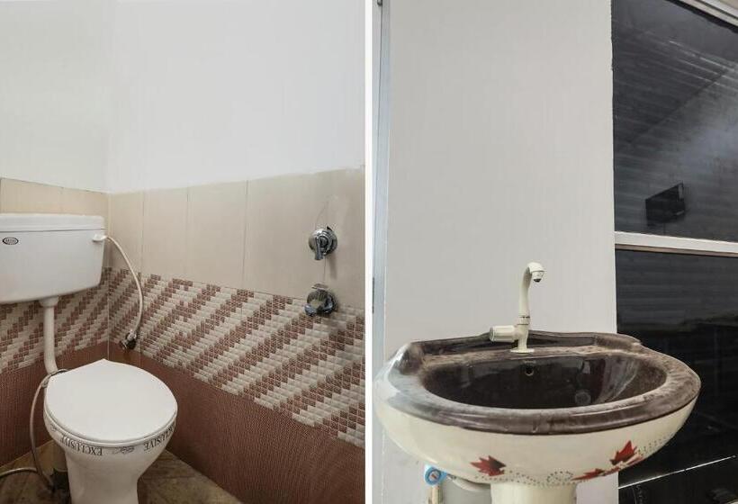 호텔 Oyo Flagship 81314 Sun N Moon