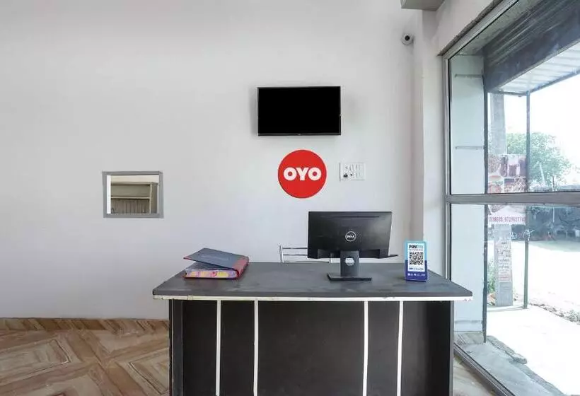 ホテル Oyo Flagship 81314 Sun N Moon