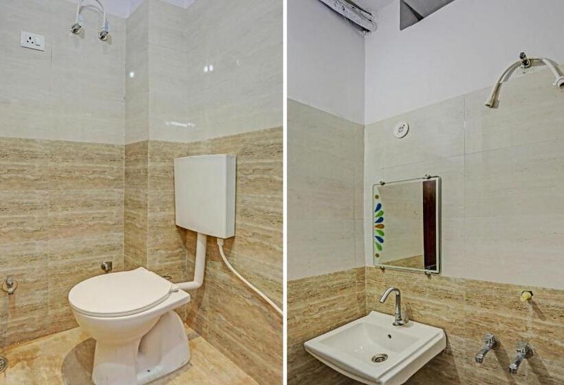 호텔 Oyo Flagship Krishna Galaxy