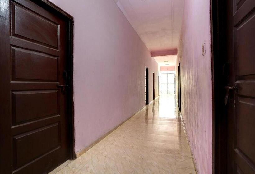 Hotel Oyo Lavish Guest House