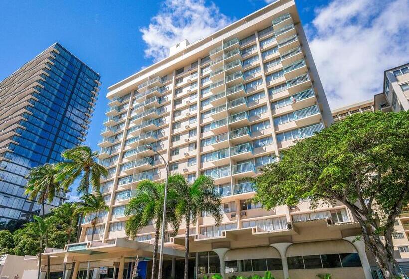 Hotelli Penthouse In Waikiki With Ocean & Mountain Views