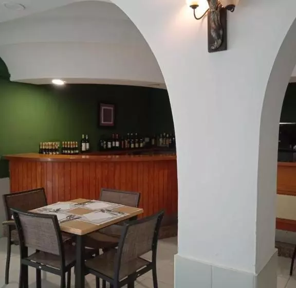 Hotelli Rural Puerta De Plasencia
