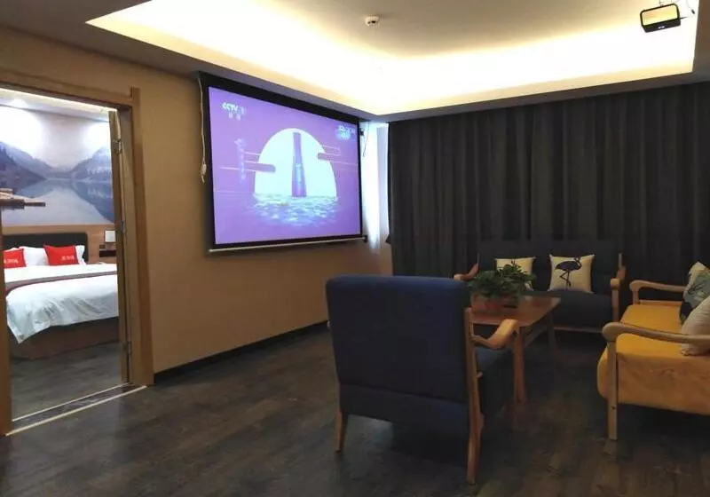 Hotelli Thank Inn Plus Anyang Hua County Renmin Road