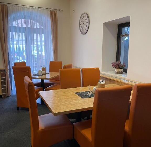 Отель U Města Prahy Náchod