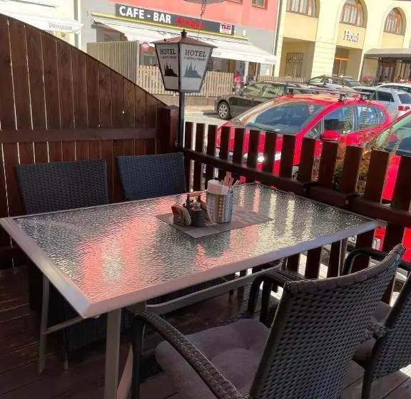 Hotelli U Města Prahy Náchod