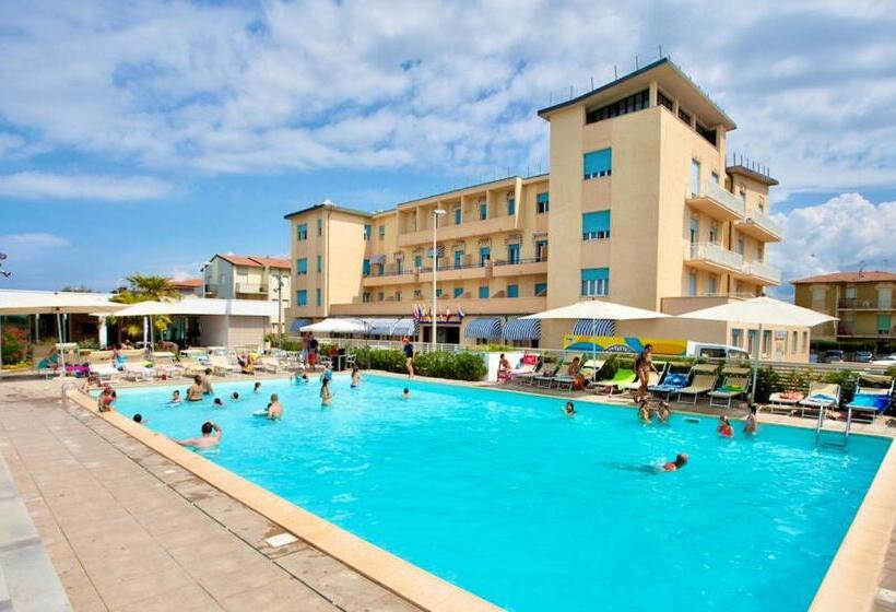 Isa Residence In Cecina A Few Meters From The Beach