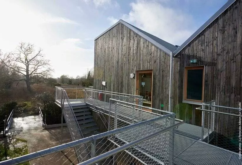 La Ferme Des Ailleurs