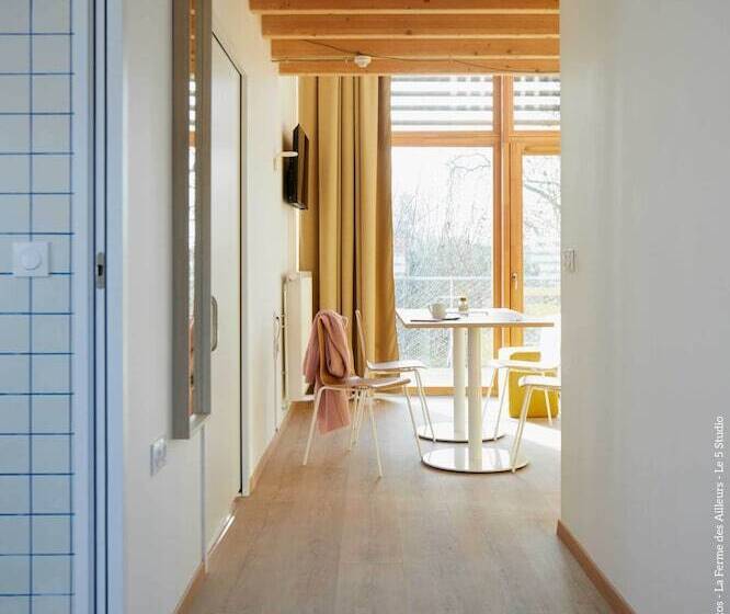 La Ferme Des Ailleurs