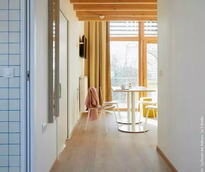 La Ferme Des Ailleurs