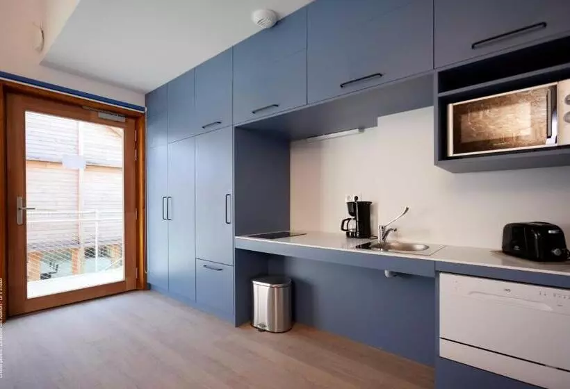 La Ferme Des Ailleurs