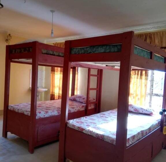 Makanga Charity Hostel